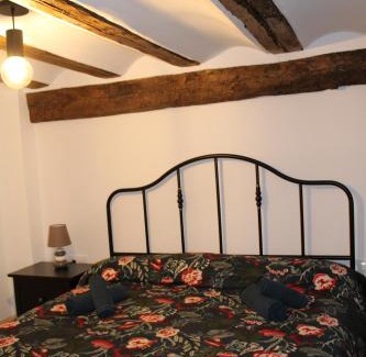 Tragacete Apartment | Apartamentos Patas y Patetas