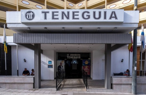 Puerto de la Cruz Apartment | Apartamentos Teneguia