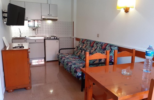 Calella Apartment | APARTAMENTS MAR BLAU - Calella Beach