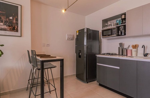 Pereira Apartment | Apartasuites Cerritos Mall