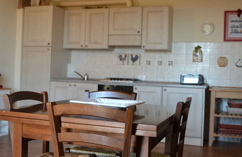 Casalappi Condo | Apartement with air conditioning and outdoor pool