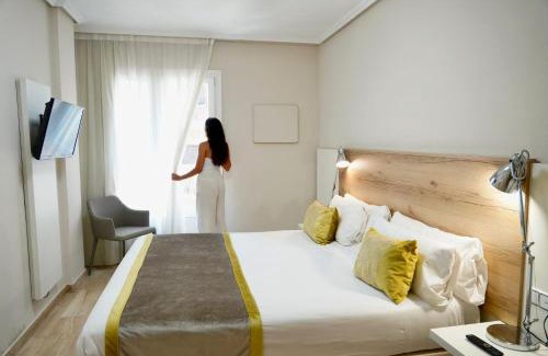 San Pablo Hotel | Aparthotel Los Girasoles
