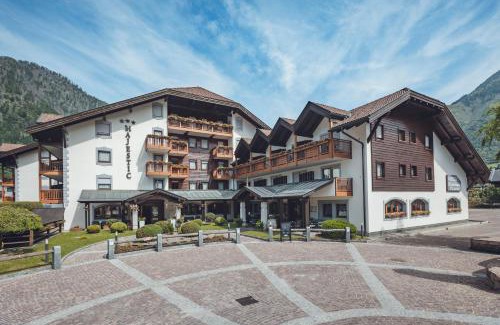 Predazzo Apartment | Aparthotel Majestic