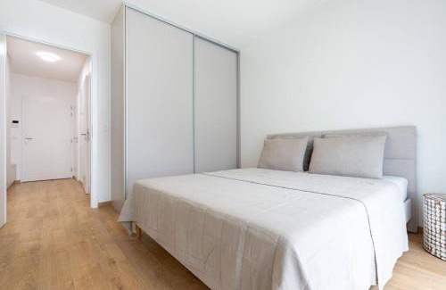 Kosice Old Town Apartment | Apartmán Al-Garden s private garage parking free, 5 min pešo do centra