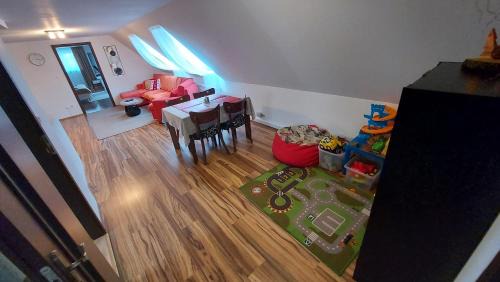 Tajov Apartment | Apartmán Tajov pre 5-6 osôb, privatne parkovanie a terasa