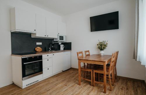 Straznice Apartment | Apartmán Ve Dvoře Strážnice
