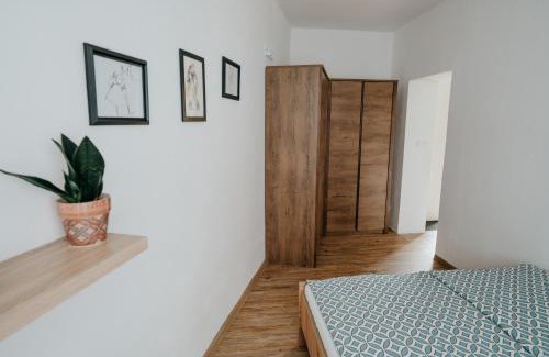 Straznice Apartment | Apartmán Ve Dvoře Strážnice