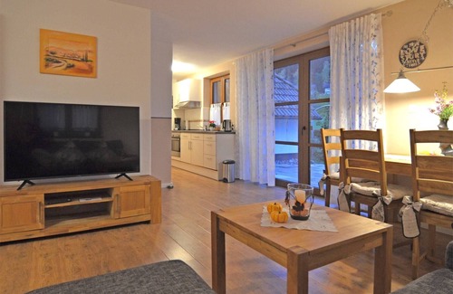 Brachthausen Apartment | Apartment with private garden in Brachthausen