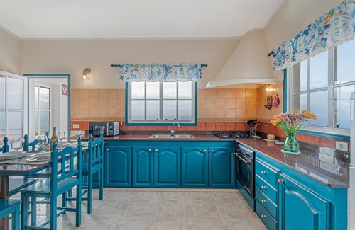 Fuencaliente de la Palma Apartment | Apartment 'Sitio La Era' with Sea View, Private Terrace and Wi-Fi