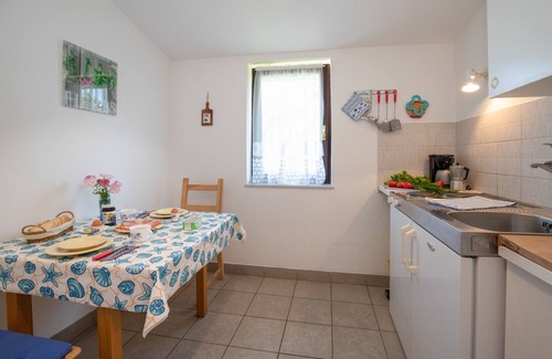 Vantacici Apartment | Apartman Brankica 3 Island Krk, Malinska, Croatia