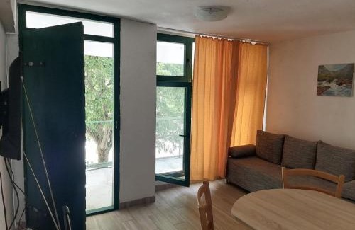 Obrovac Apartment | Apartman Milica