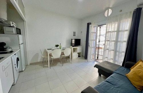 Chiclana de la Frontera Apartment | Apartment Marinero del sur, a/c and WiFi