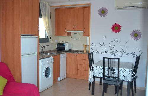 L'Hospitalet de l'Infant Apartment | APARTMENT IN L'HOSPITALET DE L'INFANT 5 MINUTES WALK TO THE BEACH!