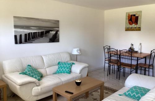 Villelongue-de-la-Salanque Apartment | Apartment Sleeps 4 with Private Pool