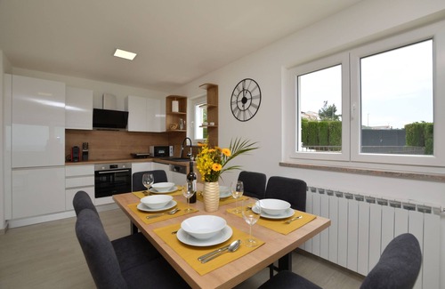 Miholascica Apartment | Apartments Villa Sofia (81541-A2) - Martinscica - island Cres