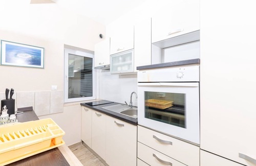 Zastrazisce Apartment | Apartments Serzane (98861-A3) - Zastrazisce - island Hvar