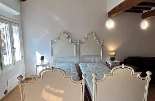 San Felice sul Panaro Apartment | Apartment with kitchen