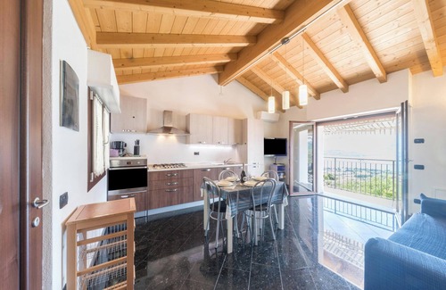 San Gregorio Apartment | Apartment 1 Bedroom with Air conditioner and WI-FI