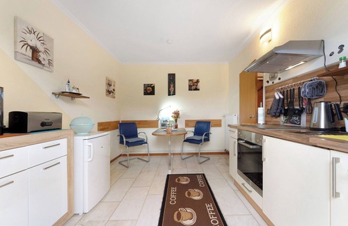 Vogelsang-Grunholz Apartment | Apartment "1" near the Baltic Sea with Terrace & Wi-Fi