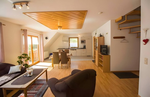Oberkirch Apartment | Apartment '2, 85qm' with Balcony and Wi-Fi