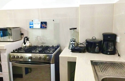 Puerto Baquerizo Moreno Apartment | Apartment 2 bedrooms, 6 beds, private balcony, near malecon restaurants