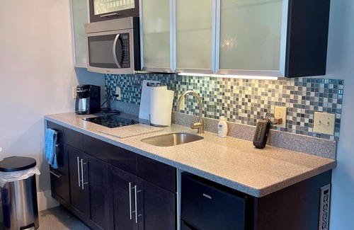 Tannersville Apartment | Apartment 2 - Stylish Studio Vacation Rental in Tannersville