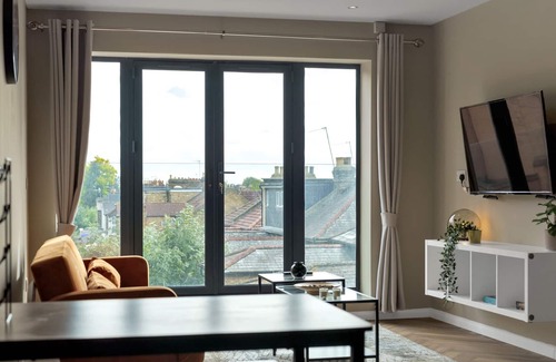 West Ealing Apartment | Apartment 6, 2 Bedroom, 2 Bathroom