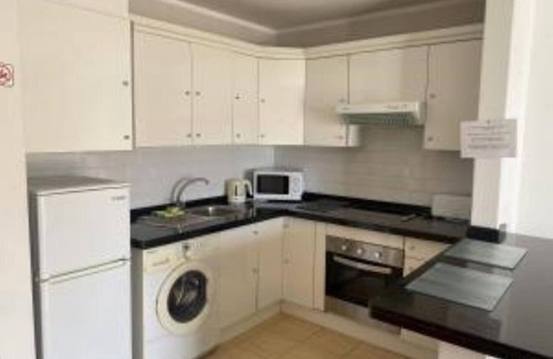 Los Cristianos Apartment | Apartment 7B2Victoria Court 1, Los Cristianos, 38650, Tenerife