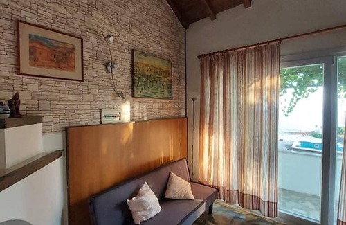 Koumeika House | Apartment 800m From Koumeika, Samos