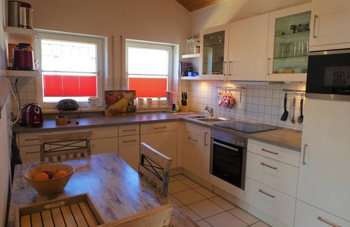 Kressbronn Condo | Apartment 90 square meters, open living area with WiGarten, 2 bedrooms, max 5 p.