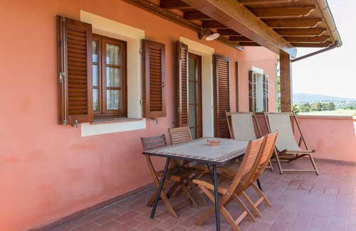 Santa Luce Apartment | Apartment "Acacia" with Private Terrace & Wi-Fi