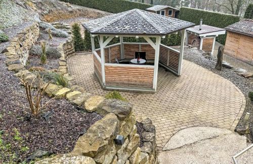 Luegde Apartment | Apartment Am Waldrand by Interhome