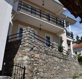 Varosh Apartment | Apartment and Studio Damjan