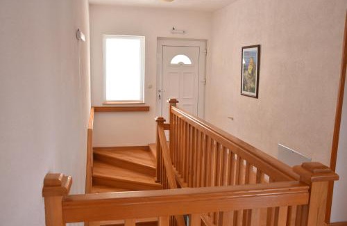 Varosh Apartment | Apartment and Studio Damjan