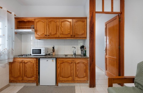 Barlovento Apartment | Apartment 'Apartamento C' with Sea Views, Private Terrace and Wi-Fi