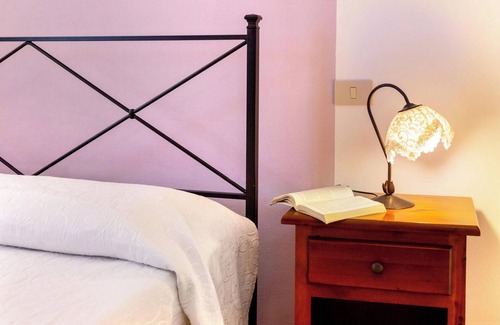 Roccastrada Other | Apartment "Aurora" with Garden, Shared Pool & Wi-Fi