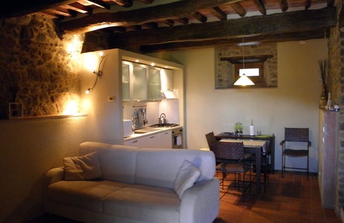 Lugliano Apartment | Apartment B - Apartment with swimming pool