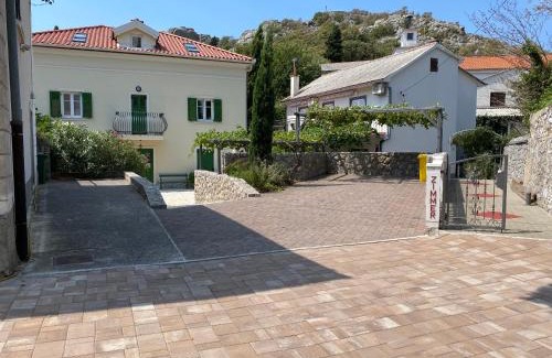 Sveti Juraj Apartment | Apartment Barbina Kaštelina
