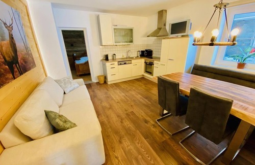 Bad Hofgastein Apartment | Apartment BBe - Angerhof, country house