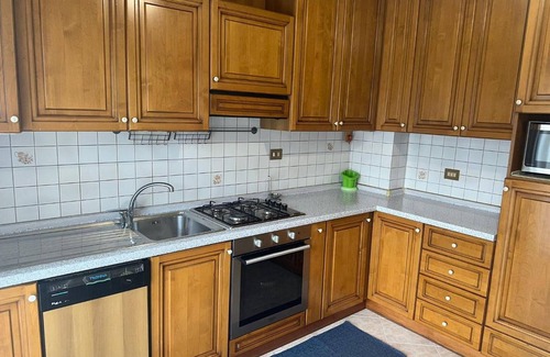 Marghera Apartment | Apartment 'Benvenuto' with Balcony, Wi-Fi and Air Conditioning