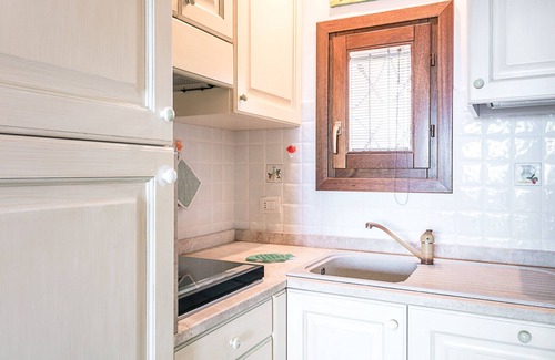 Pittulongu Apartment | Apartment “Bia de Bados B4” with Wi-Fi and Shared Pool