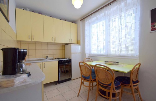 Malinska-Dubasnica Apartment | Apartment Borosak near the Beach