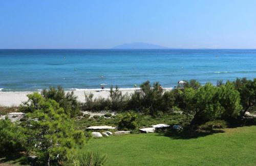 Pineto Apartment | Apartment by Lido Beach & Biguglia Lagoon
