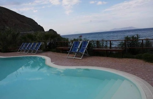 Gioiosa Marea Apartment | Apartment by the Sea in a resort