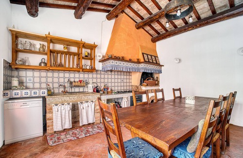 Sant'Anatolia di Narco House | Apartment 'Casale Rosso' with Private Pool, Private Terrace and Wi-Fi