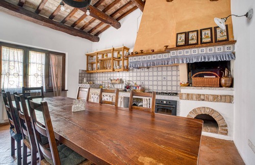 Sant'Anatolia di Narco House | Apartment 'Casale Rosso' with Private Pool, Private Terrace and Wi-Fi