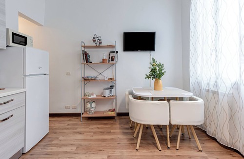 Santo Spirito Apartment | Apartment 'Casa Dell'artigiano Fiorentino' with Wi-Fi and Air Conditioning