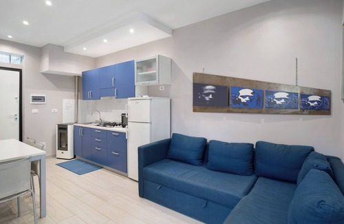 Castelbianco Apartment | Apartment 'Casa Emma' with Mountain View, Balcony and Wi-Fi