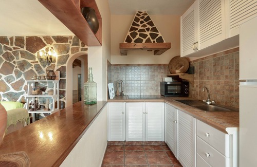 Brena Alta Apartment | Apartment 'Casa Heydi' with Mountain View, Private Terrace and Wi-Fi