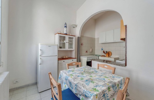 Otranto Historic Centre Apartment | Apartment "Casa in Via Seminario" with Balcony and Wi-Fi